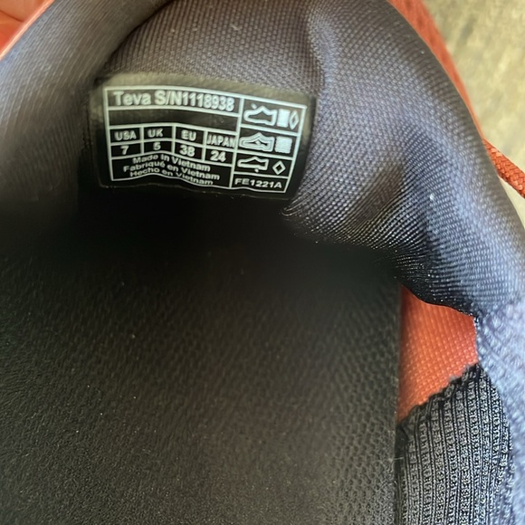 Teva Women's Gateway Swift Sneaker - Picture 7 of 11